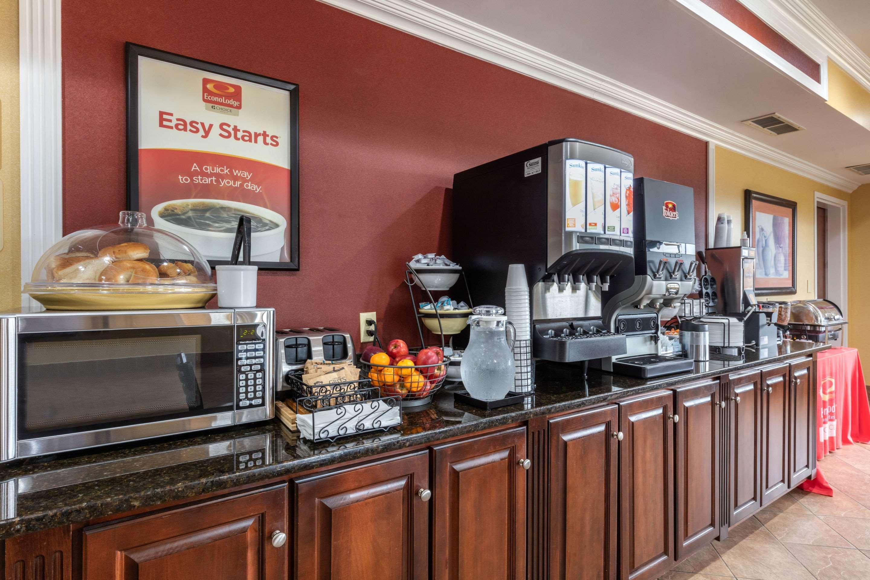 Quality Inn & Suites Demopolis Exterior foto